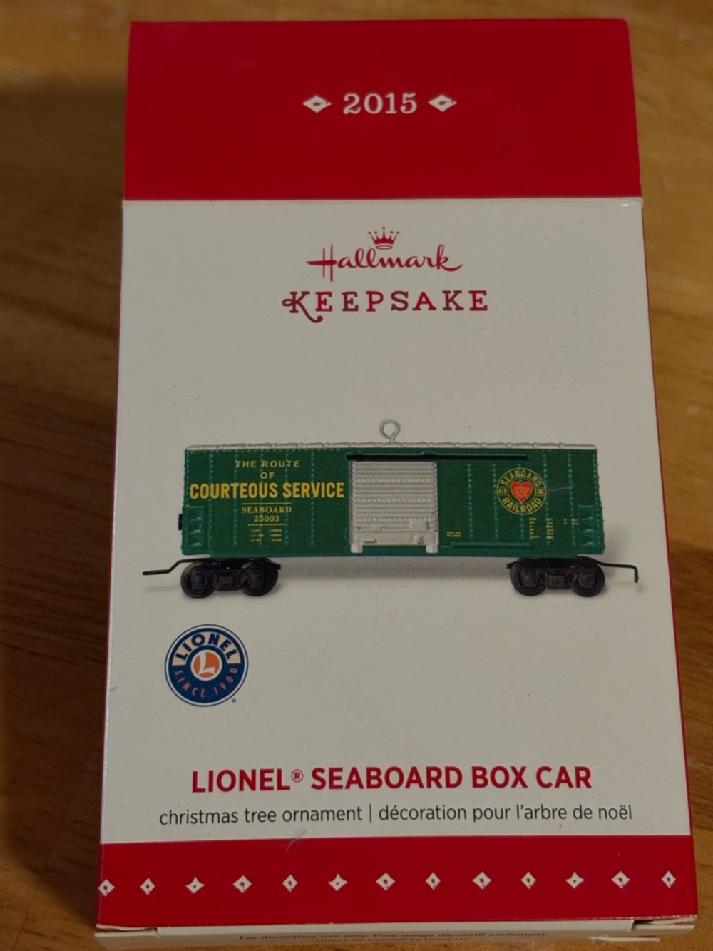 Hallmark Keepsake Lionel Seaboard Box Car Ornament 2015 Die Cast Train Railroad